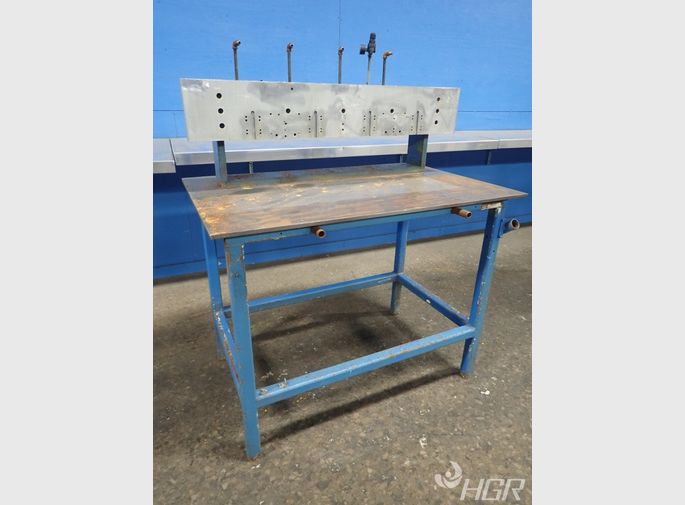  Stand