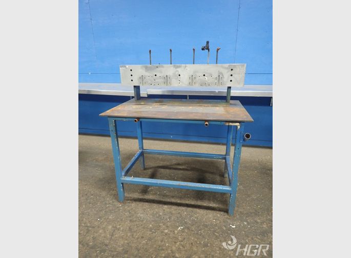  Stand