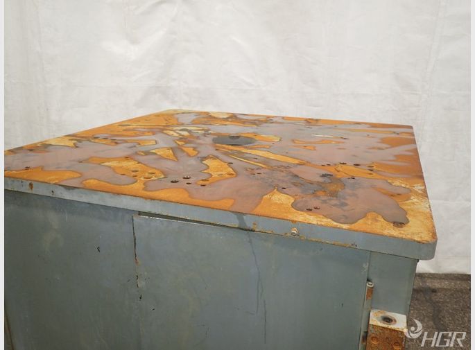  Machine Base