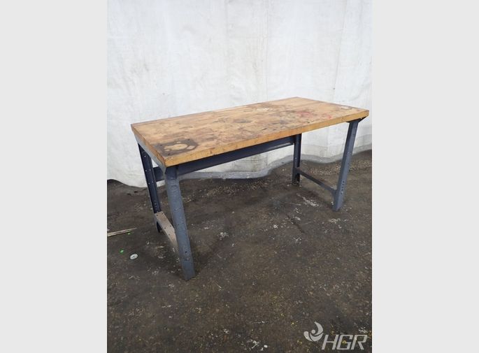  Workbench