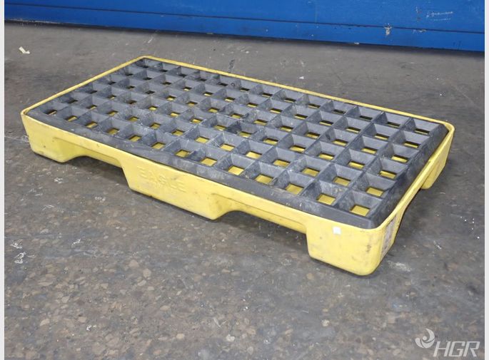 Eagle Spill Containment Pallet