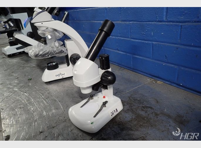  Microscope