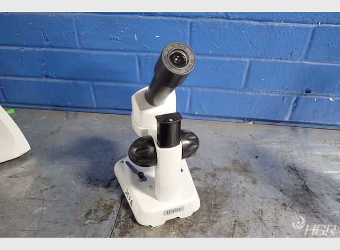  Microscope