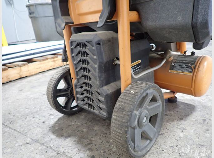 Ridgid Air Compressor W Pneumatic Hub