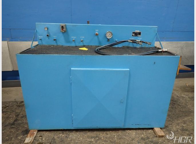Walter Norris Engineering Workbench W Hydraulic Unit