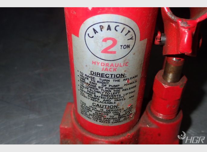  Hydraulic Jack