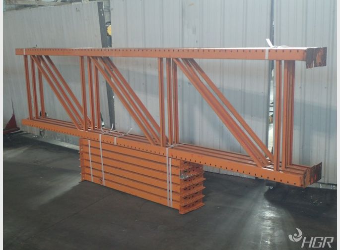  Pallet Racking Lot