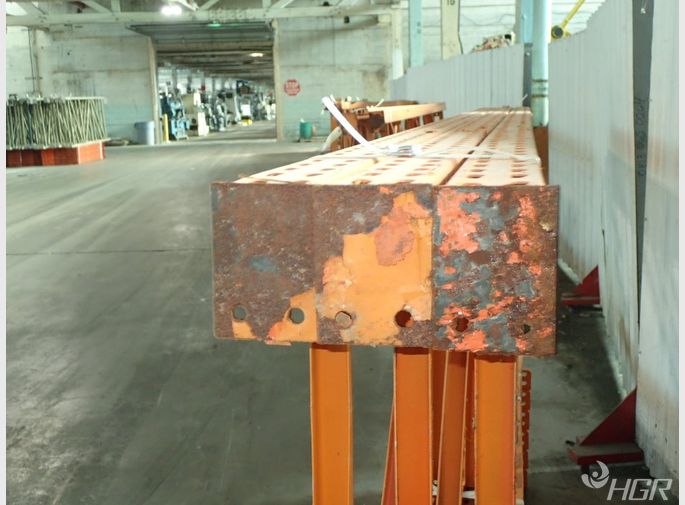  Pallet Racking Lot