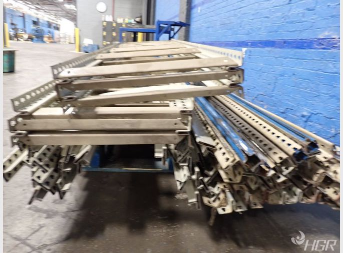  Shelving Uprights