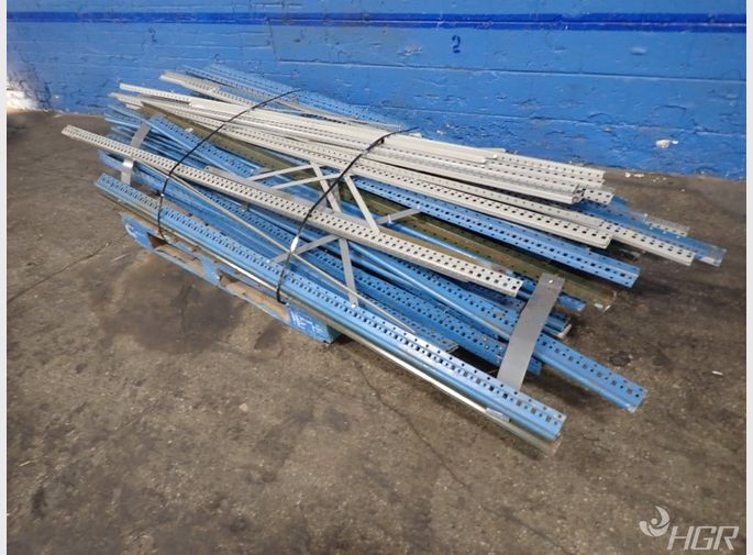 Shelving Uprights