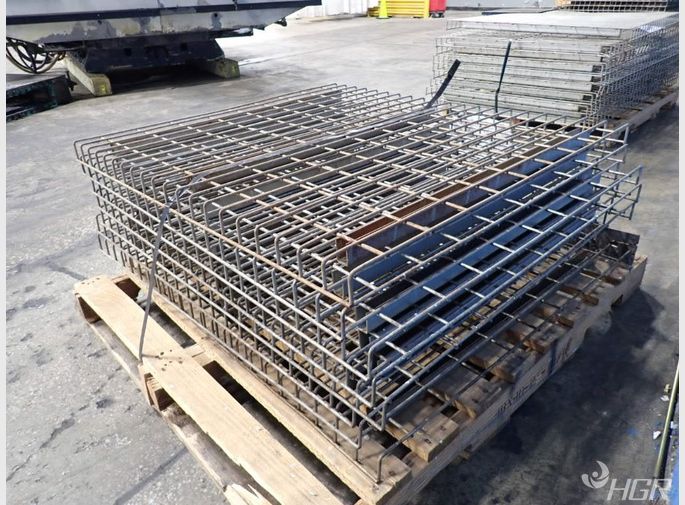  Wire Decking