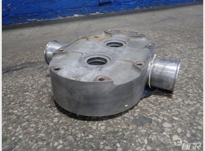  Valve