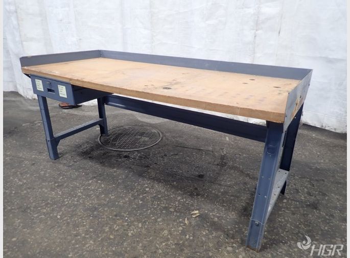 Work Bench
