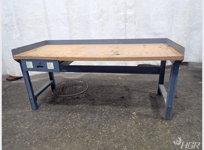  Work Bench