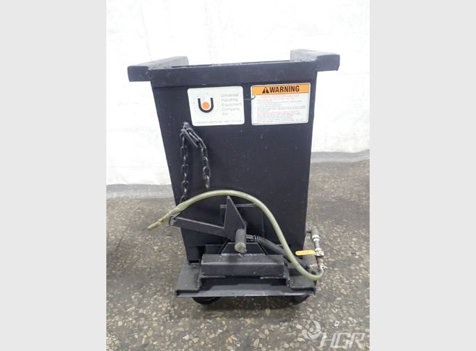 Universal Handling Hopper