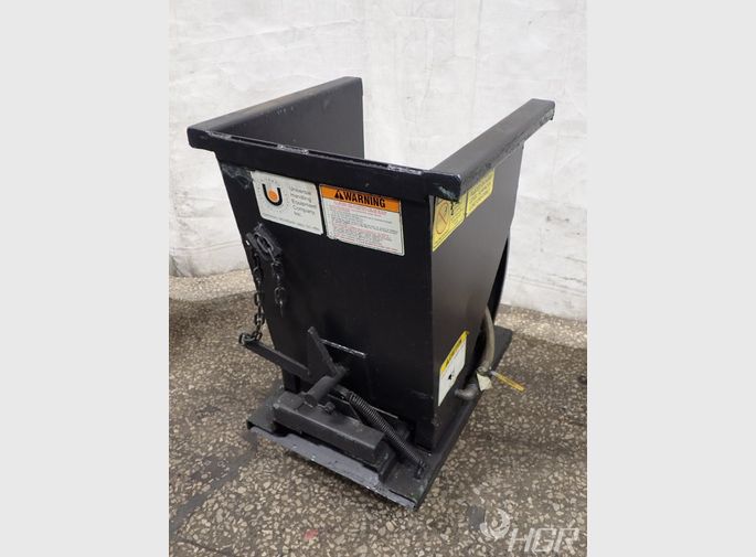 Universal Handling Equipment Self Dumping Hopper