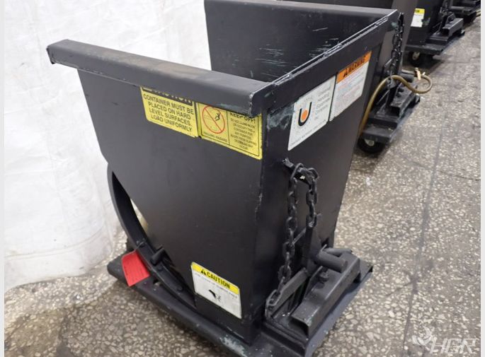Universal Handling Equipment Self Dumping Hopper