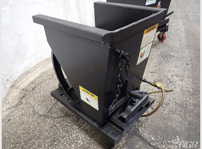 Universal Handling Equipment Self Dumping Hopper