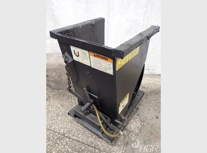 Universal Handling Equipment Self Dumping Hopper
