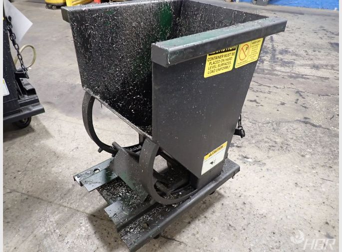 Universal Handling Equipment Self Dumping Hopper