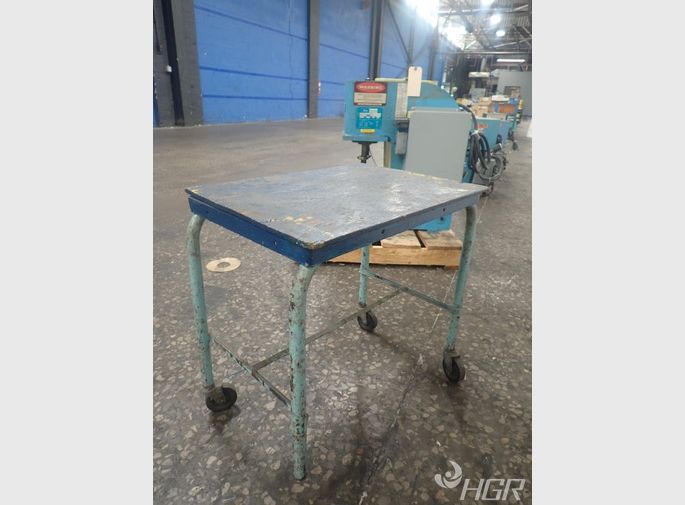  Stand