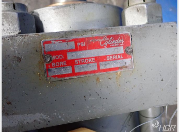 Milwaukee Cylinders Cylinder