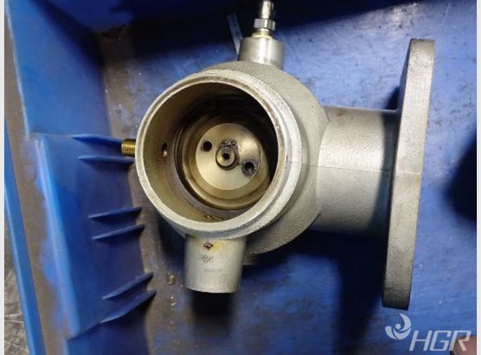  Valves
