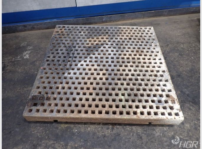 Acorn Welding Table