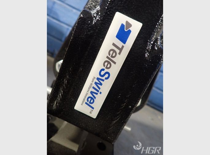 Teleswivel Hitching System