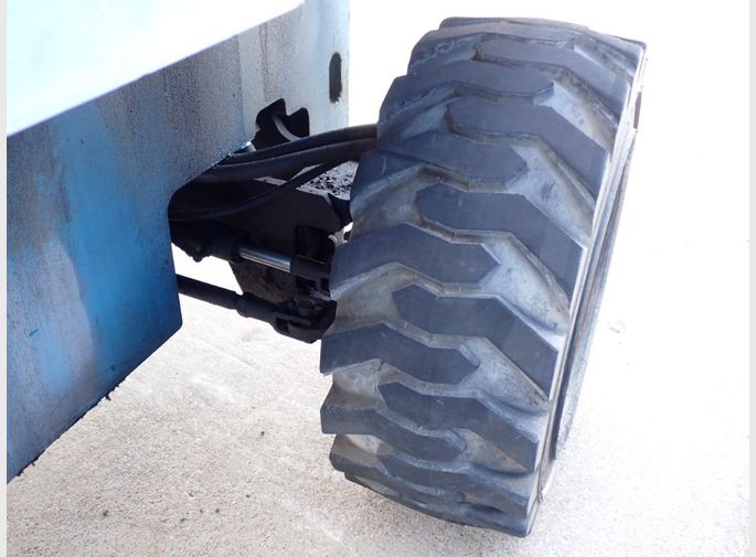 Genie Diesel Boom Lift