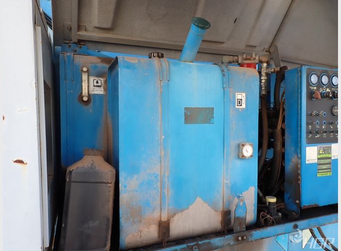 Genie Diesel Boom Lift