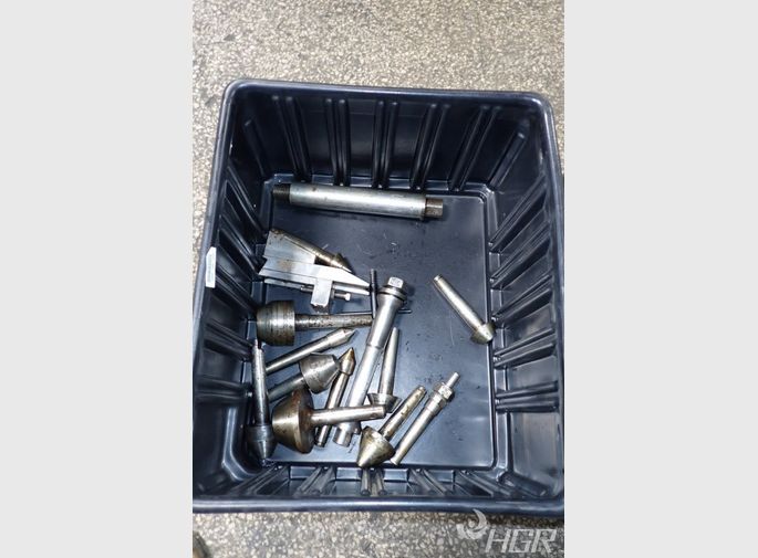  Tool Holders
