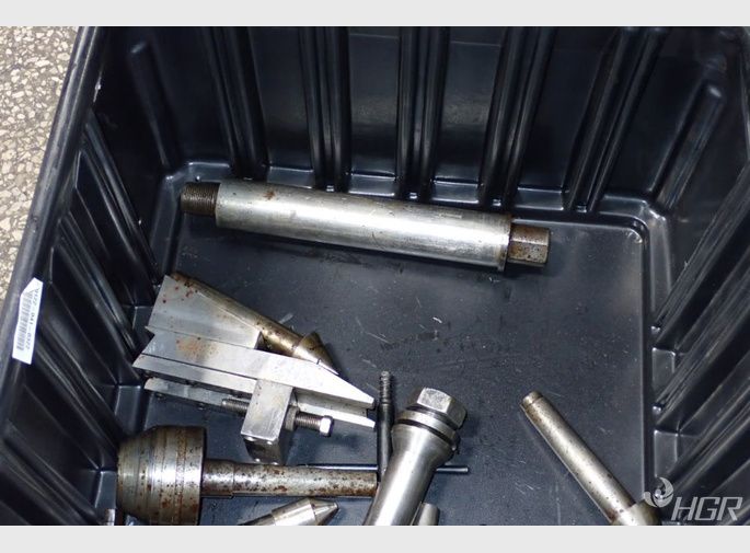  Tool Holders
