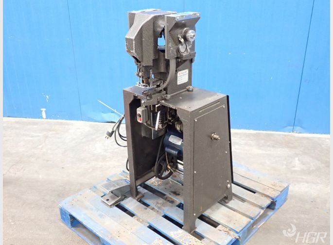 Kanem Automatic Fastener Machine