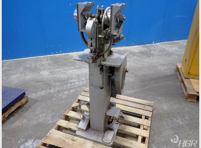 Fasnap Automatic Fastener Machine