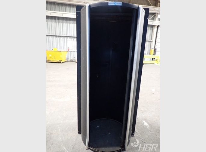  Revolving Darkroom Door