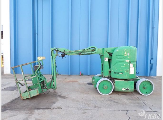 Grove Boom Lift
