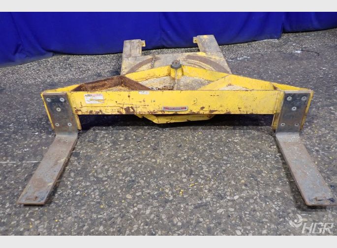  Side Loader Attachment