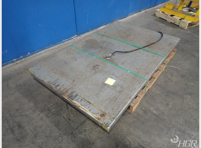 Southworth Lift Table