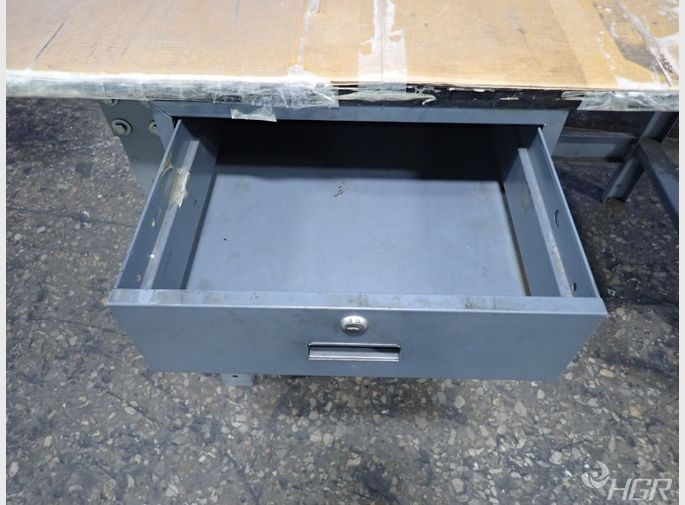  Workbench