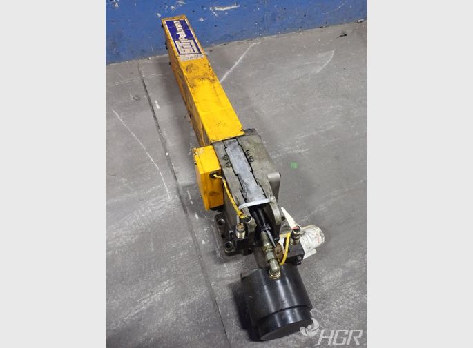 Sr Self Traveling Clamp