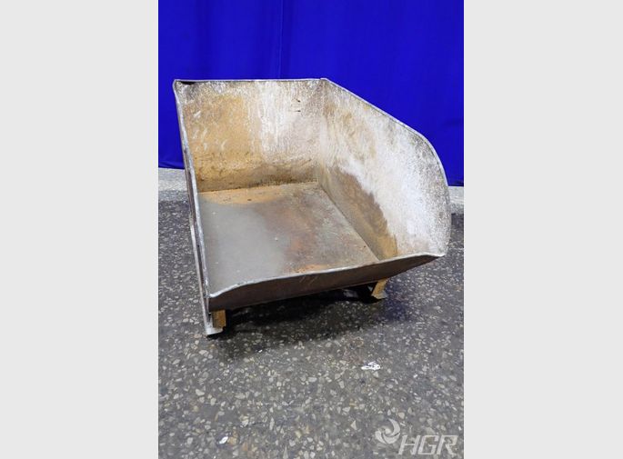  Self Dumping Hopper