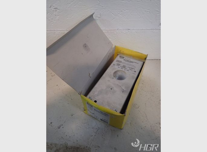 Hubbell Motor Controller