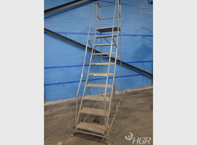  Portable Stairs