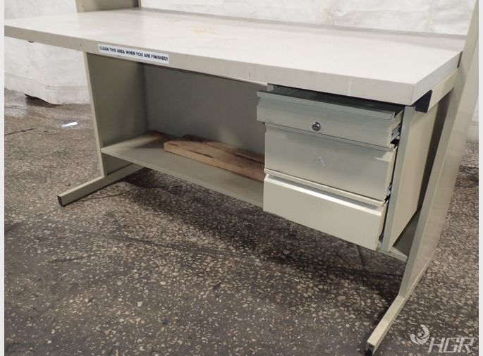  Workbench