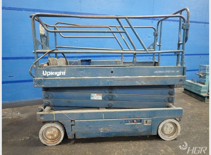 Upright Platform Scissor Lift
