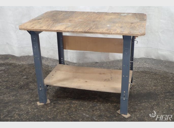  Workbench