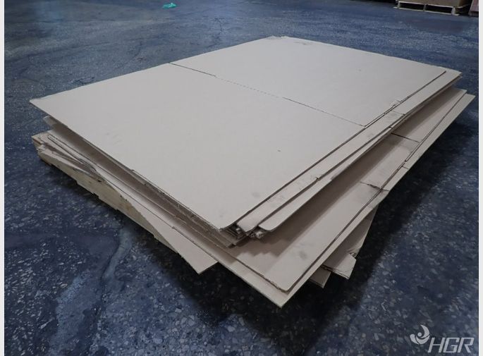  Cardboard Boxes