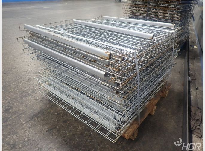  Wire Decking