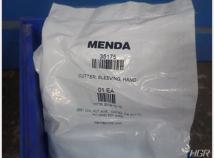Menda Sleeves